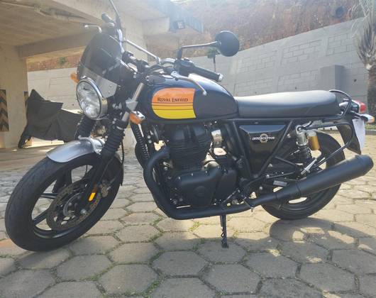 ROYAL ENFIELD INTERCEPTOR ROYAL ENFIELD INTERCEPTOR